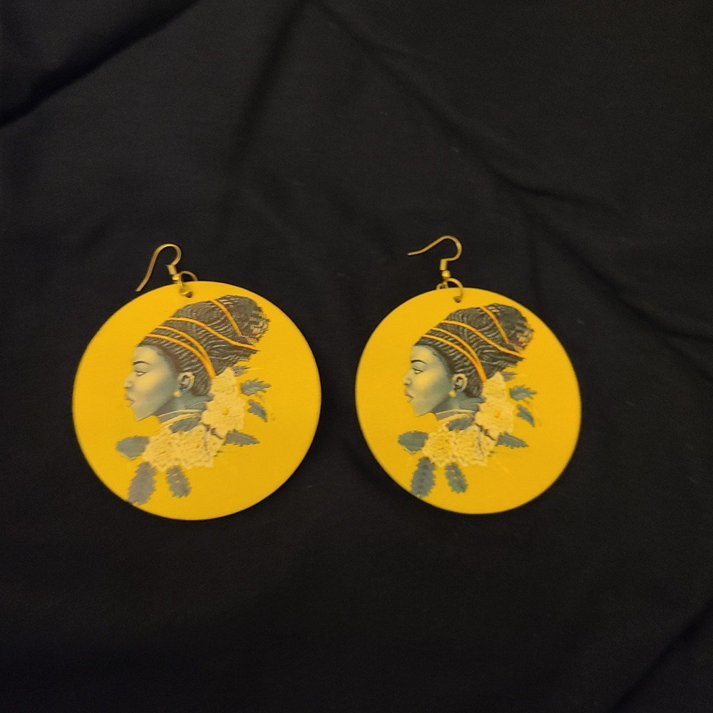 Earings